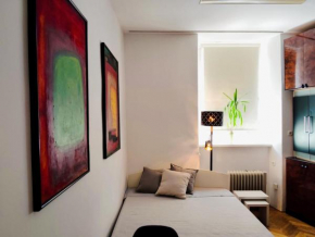 Trubarjeva street studio with self check-in